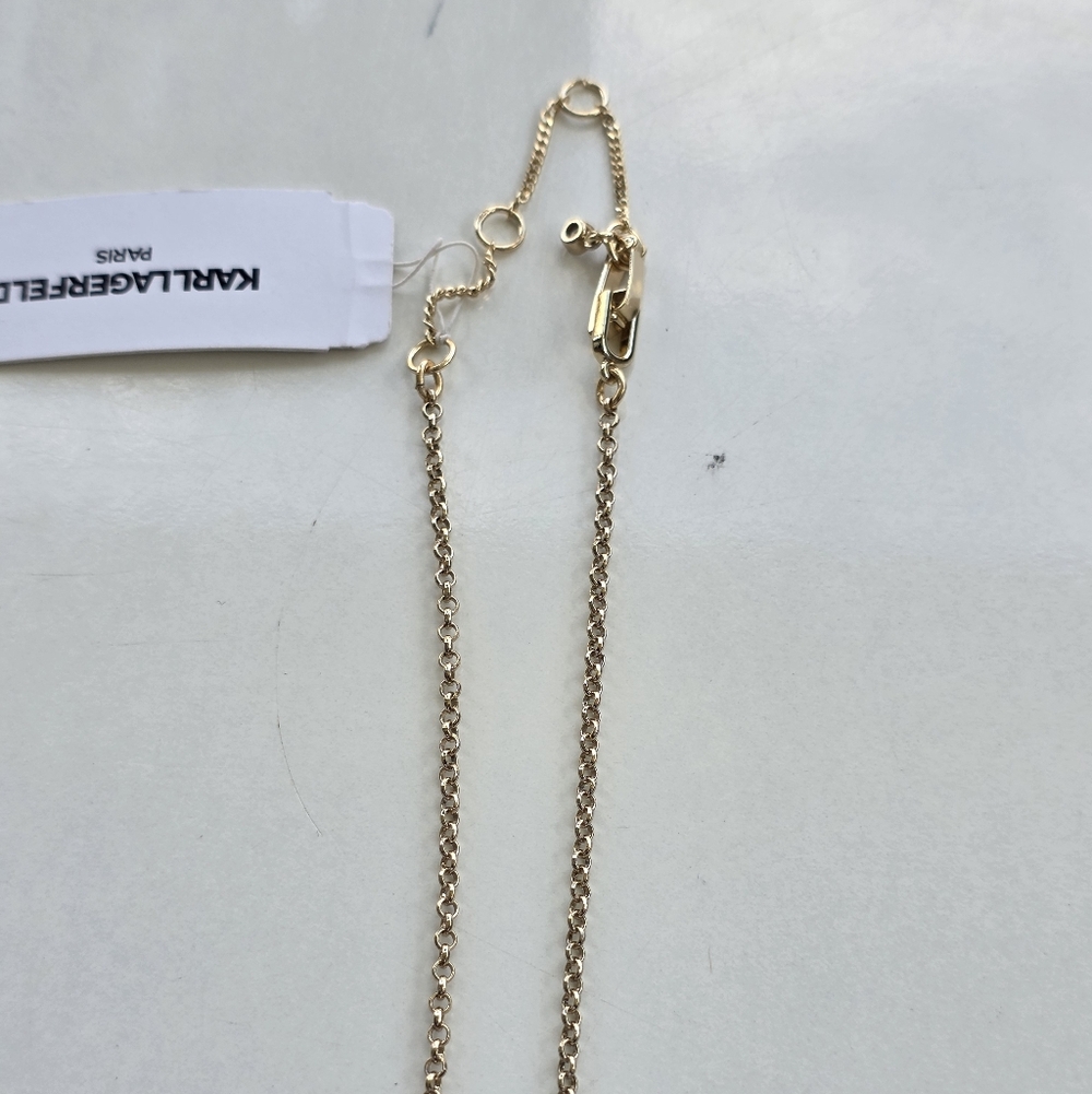 KARL LAGERFELD PARIS Gold-Tone Imitation Pearl Lariat Necklace 16" + 3" extender - Picture 4 of 9